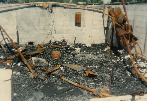 Pontiac Drive-In Theatre - Burned Cncession 1992 From Greg Mcglone (newer photo)
